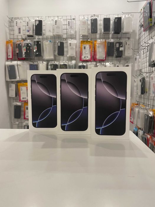 MARRIOTT Telefon Apple iPhone 16 PRO 128GB Titanium Black Czarny