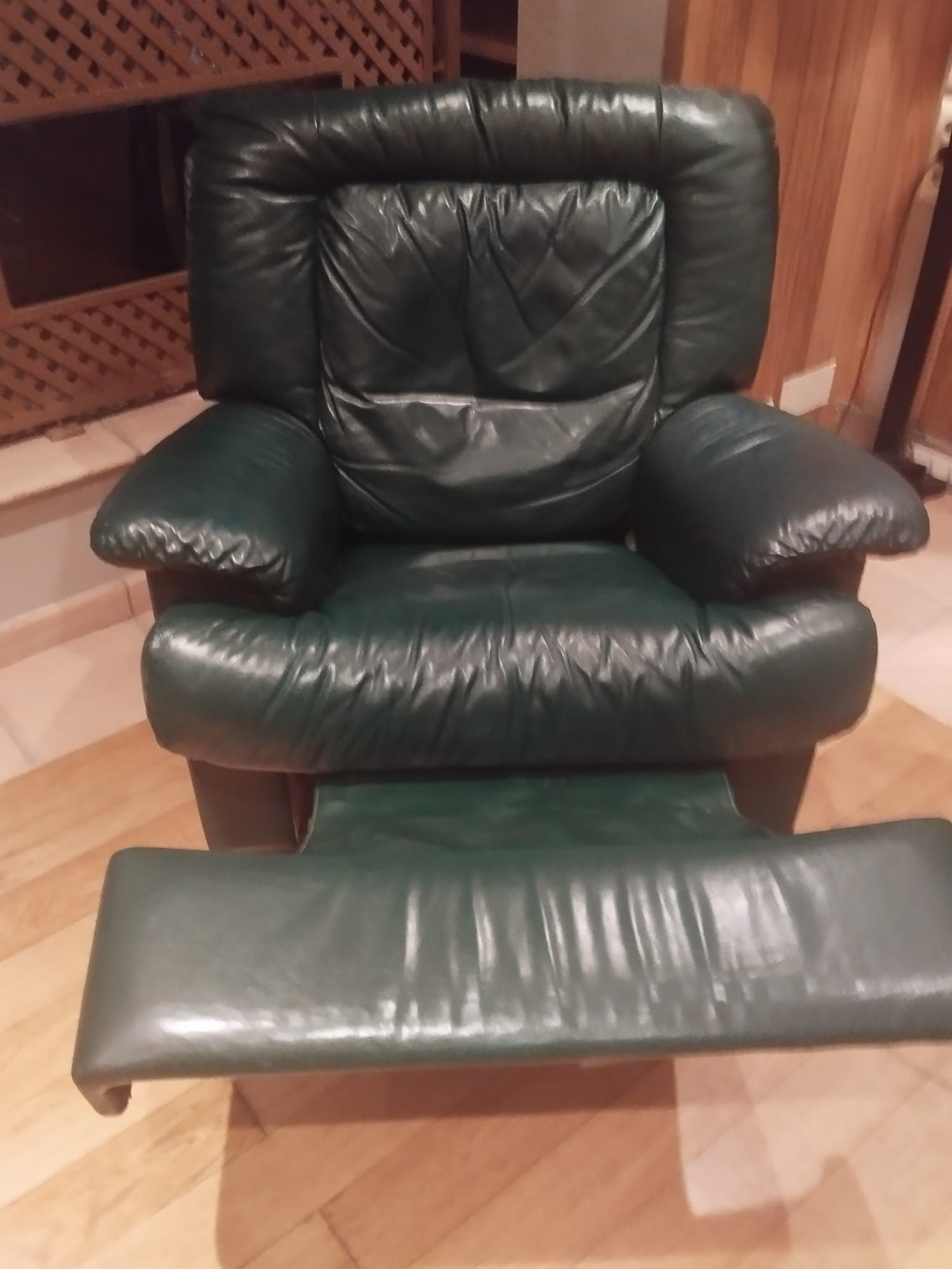 3 Poltronas em pele Divani&Divani