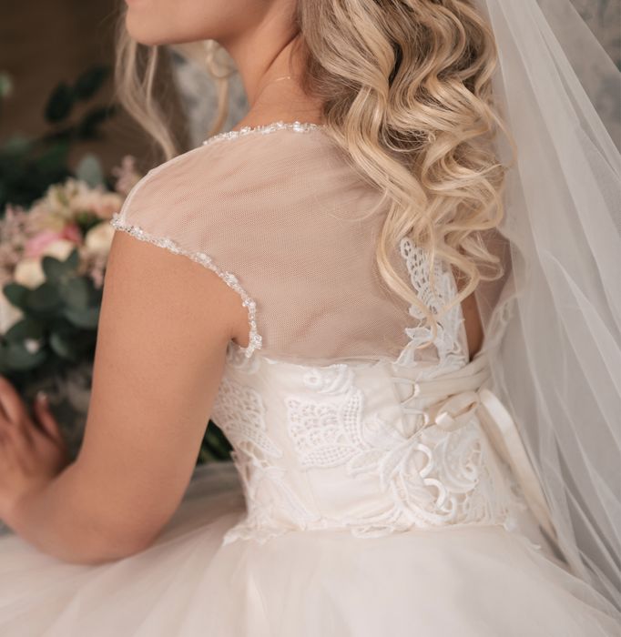 Продам Весільна сукня