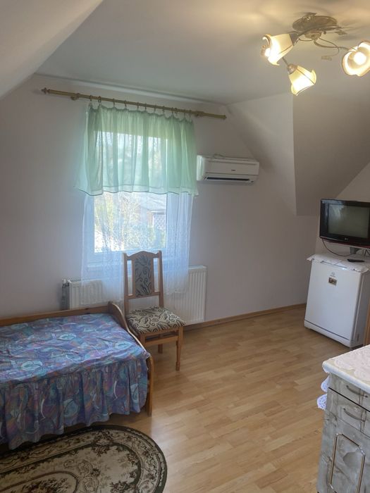 Будинок в центрі місті, кімнати подобово