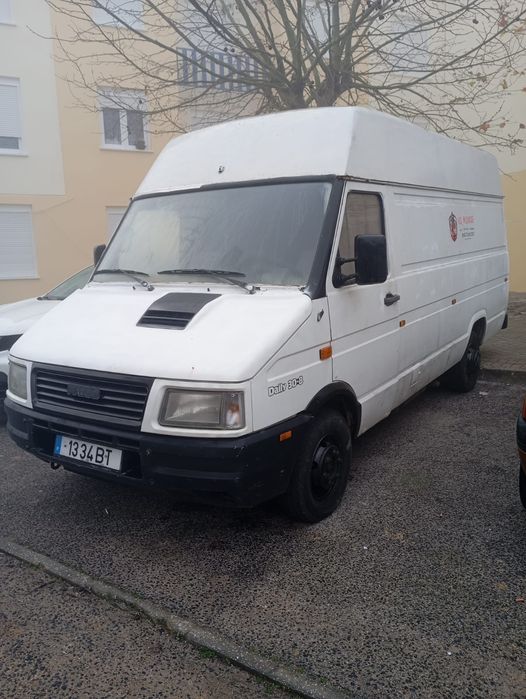 Iveco daily mecanica impecavel