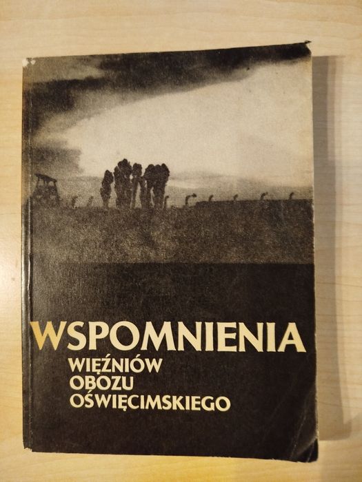 Wspomnienia więźniów obozu oświęcimskiego