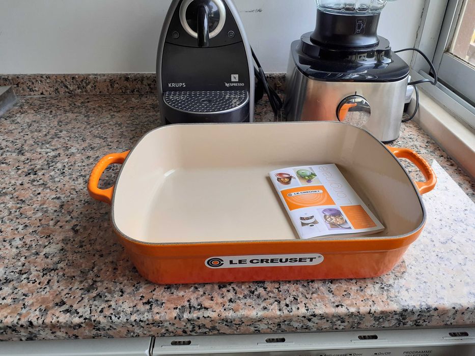 Redução de preço! Excelente negócio! Artigos novos Le Creuset.