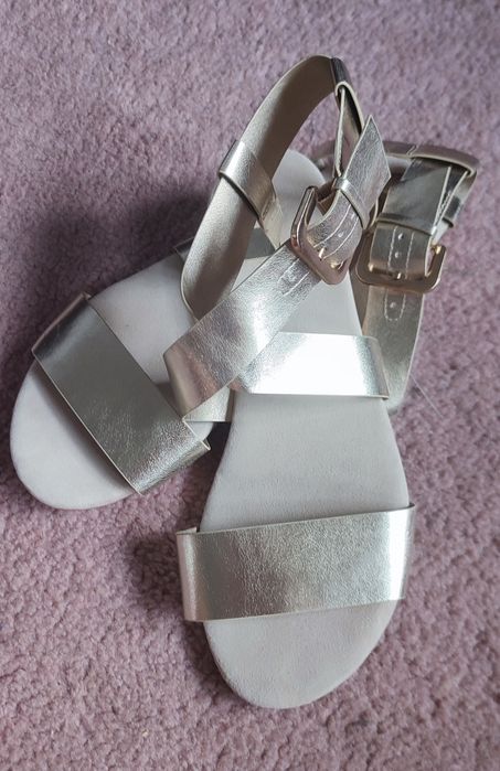 Złote sandałki damskie r. 37