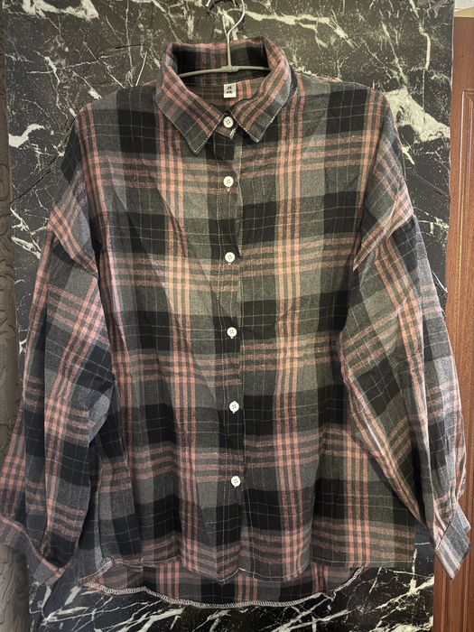 Нова жіноча сорочка в клітку