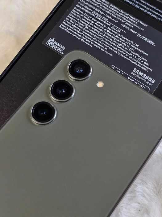 Samsung S23 256 Офіційний для України Прекрасний стан Snapdragon 8Gen2