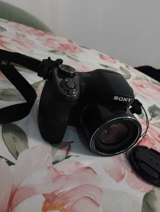 Aparat cyfrowy Sony DSC-H200