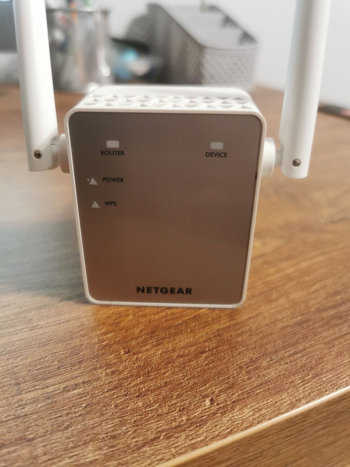 Wifi Wzmacniacz sygnału Netgear RX 3700