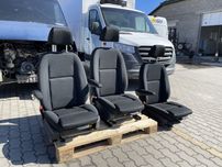 Сидіння водія з підлокотником Mercedes Sprinter W907 W910