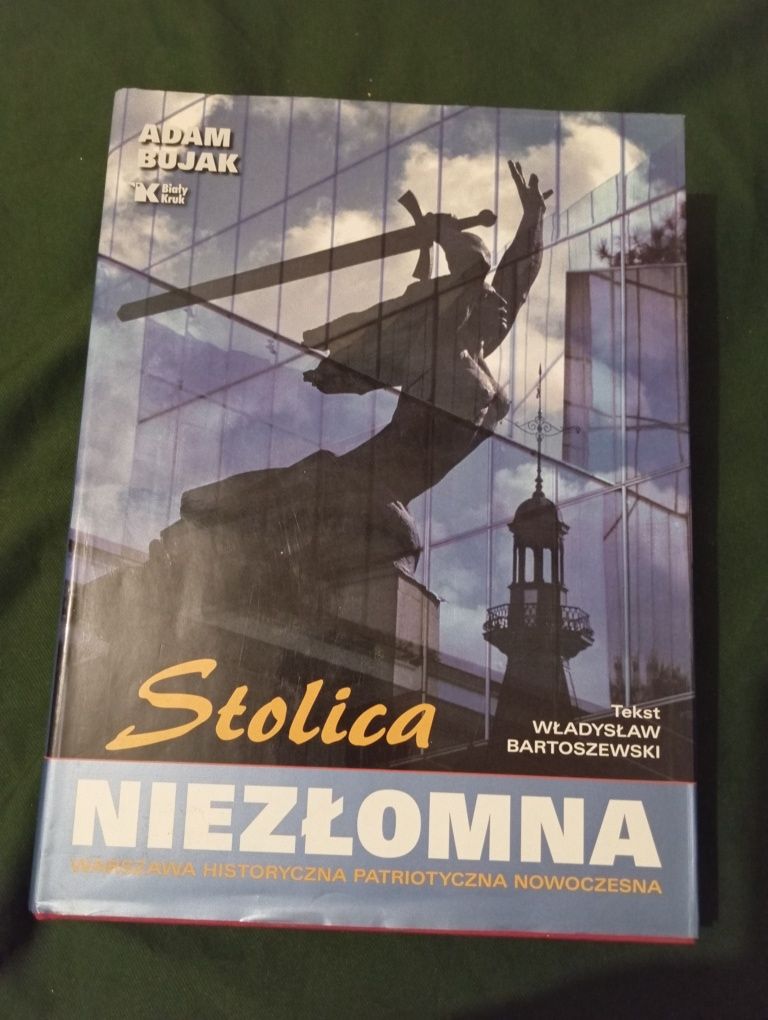 Stolica Niezłomna książka w