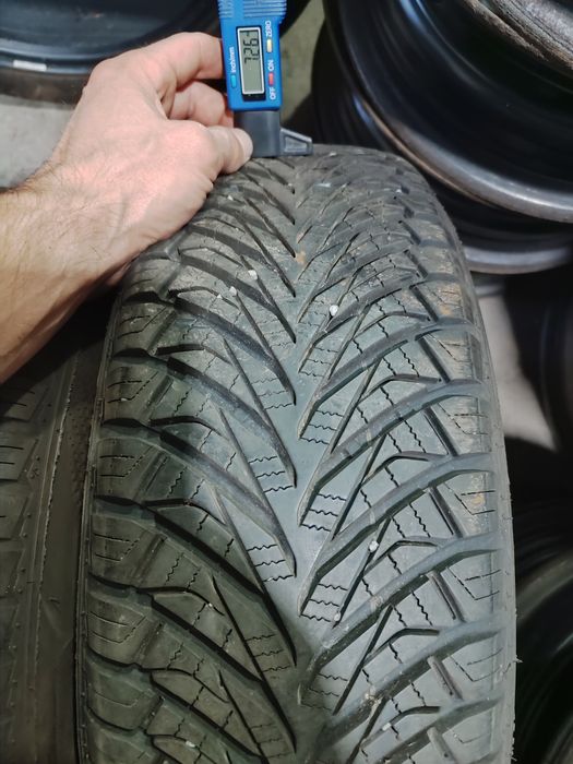 Резина всесезонна 175.65.14 пара