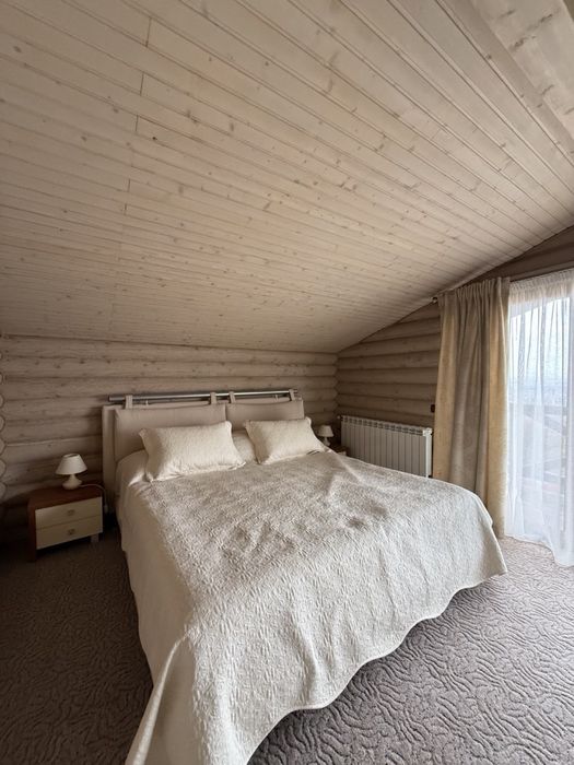 Продаж деревʼяного будинку