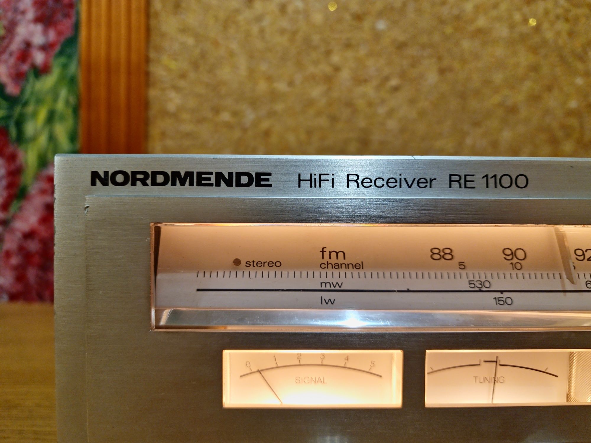 Ресивер Nordmende Hifi RE-1100 в дуже гарному стані