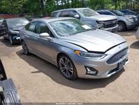 2020 Ford Fusion  TITANIUM