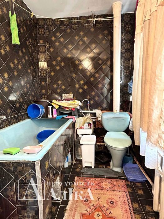 Продам будинок — ідеальний варіант для проживання двох сімей!