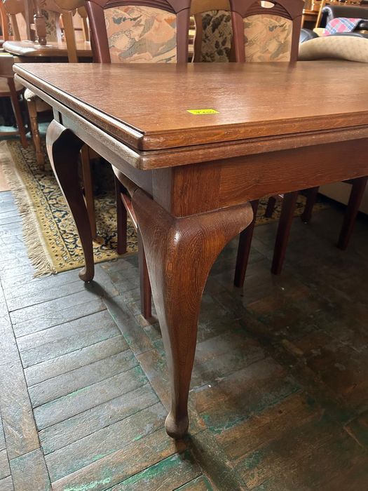 Stary drewniany stół