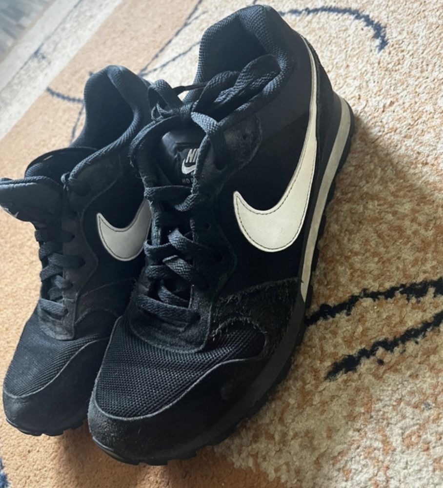 Buty młodzieżowe  nike