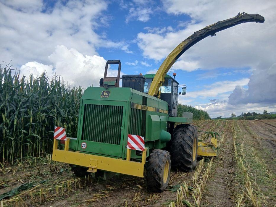 Sieczkarnia john deere 6810