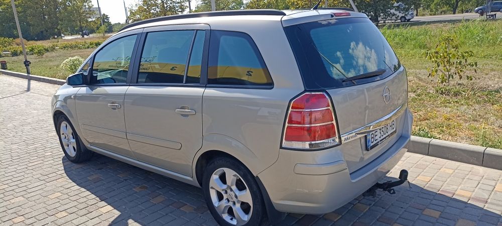 Opel Zafira B 1.6 2005р