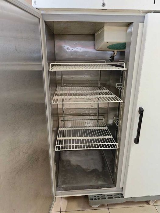 Gastronomiczna szafa chłodnicza JBG2 1400L