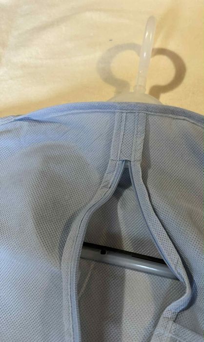 Чохол для одягу сірий з вішаком