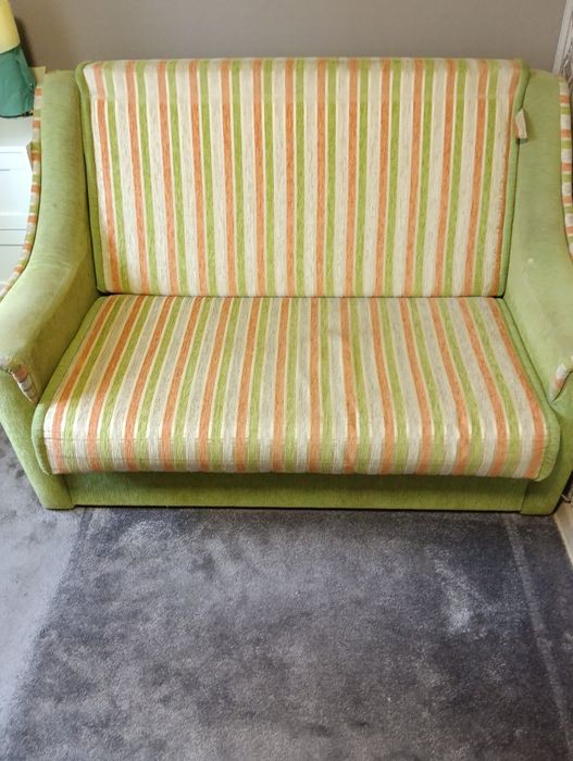 Продам розкладний диван