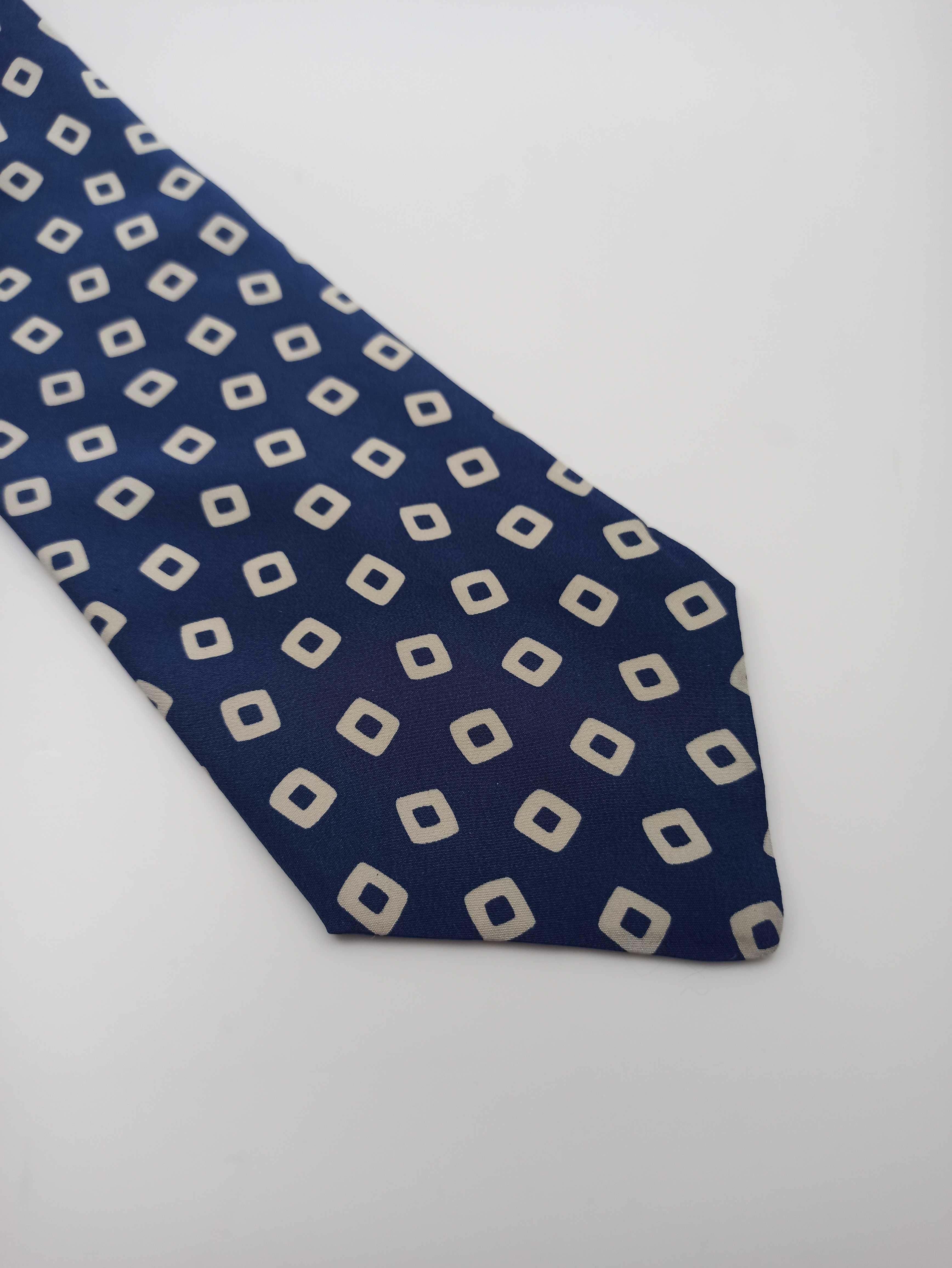 Prochownick granatowy jedwabny krawat geometryczny