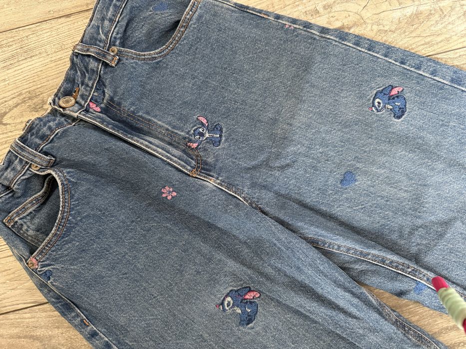 Jeansy Zara ze ślicznym wzorem w Stitche