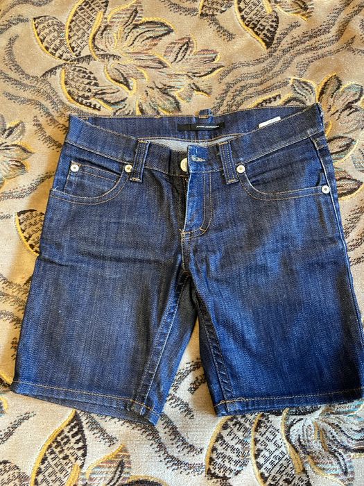 Джинсові шорти жіночі