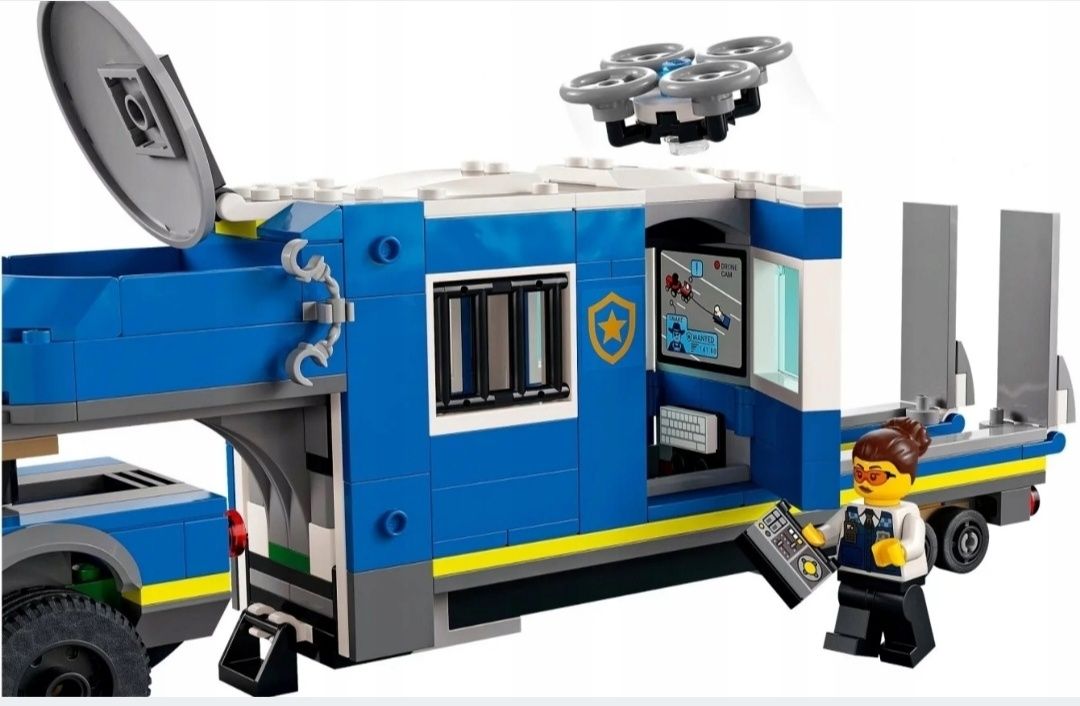 Klocki LEGO City 60315 Mobilne Centrum Dowodzenia Policji auto policja
