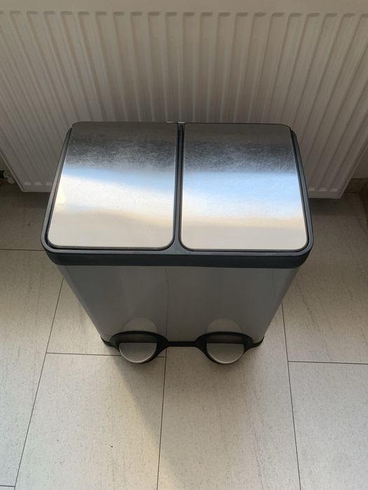 Kosz do segregacji odpadow