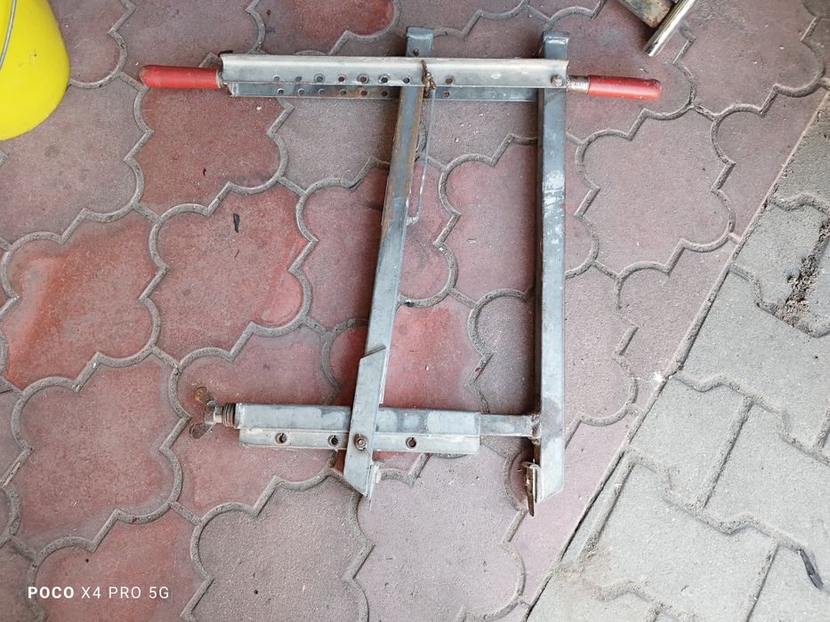 Chwytak brukarski do polbruku ,kostki