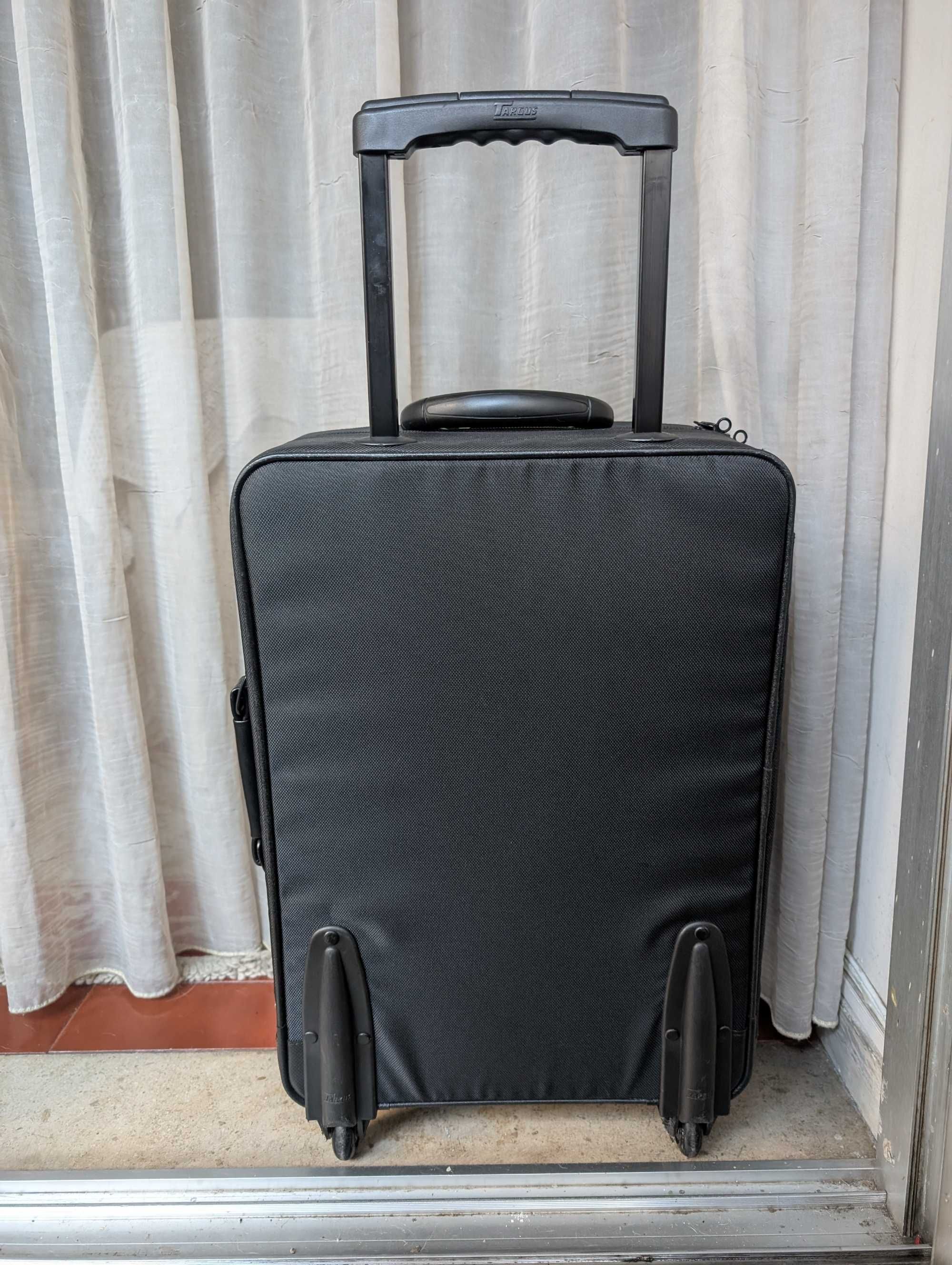 Trolley TARGUS (CS 02)