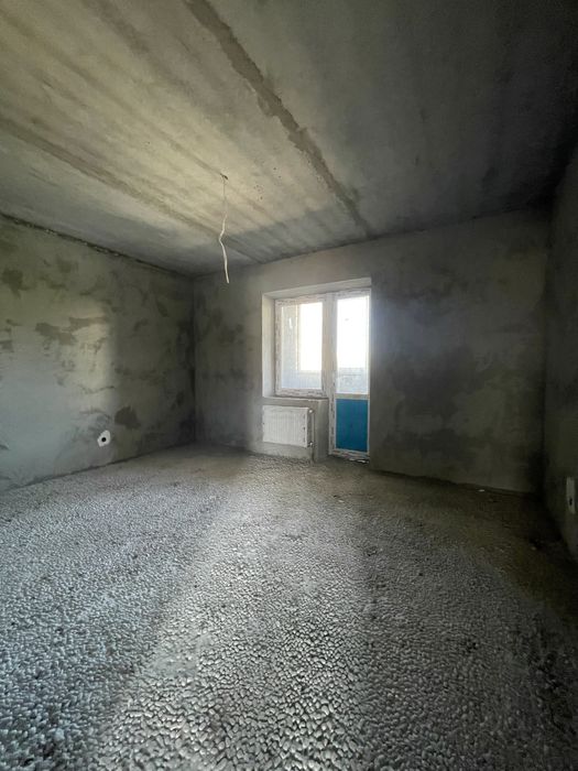 Продаю 3к .кв. новострой в центре Садовая