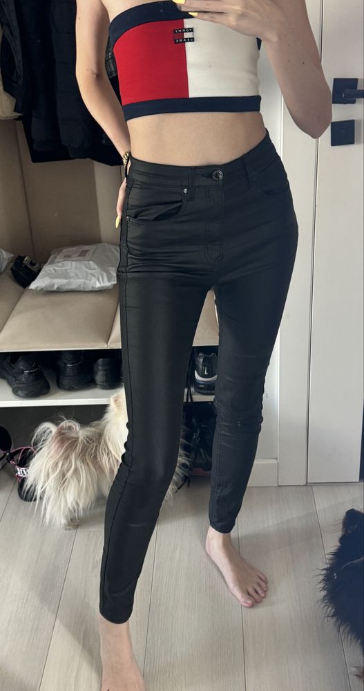 Skórzane spodnie stradivarius xs