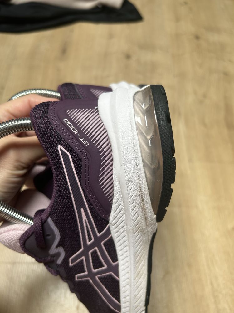 Buty do biegania damskie Asics  Gt-1000 r 38 stan idealny