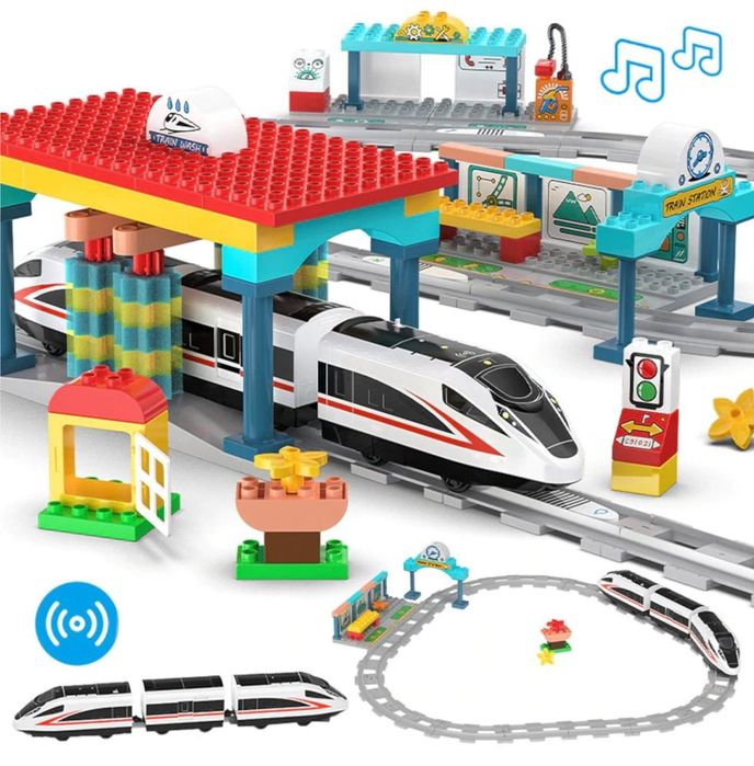 Klocki kolejka pociąg elektryczna i Stacja kolejowa niczym lego