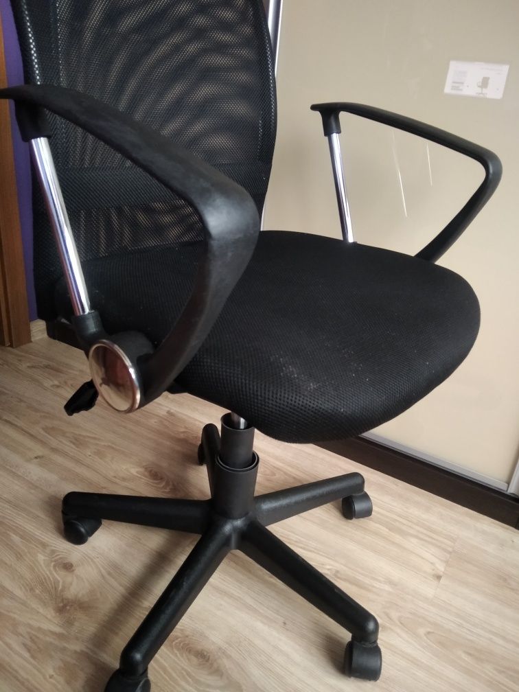 Krzesło biurowe czarne DALMOSE Jysk