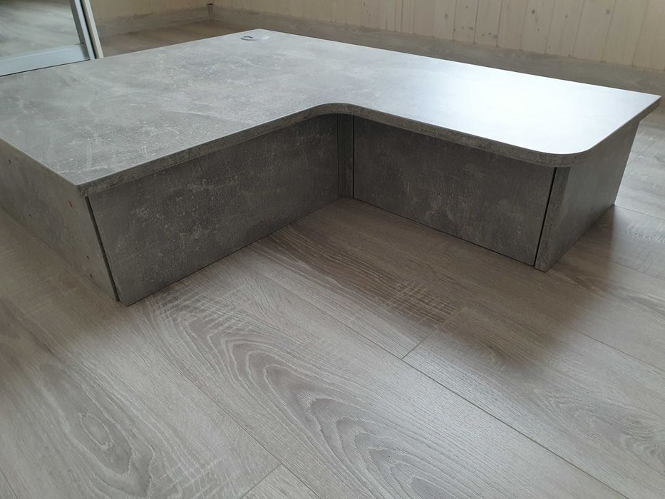 Стіл кутовий, підвісний, компʼютерний, макіяжний з шухлядами