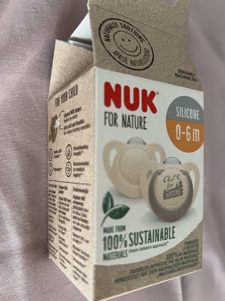 Chupetas Nuk e caixa