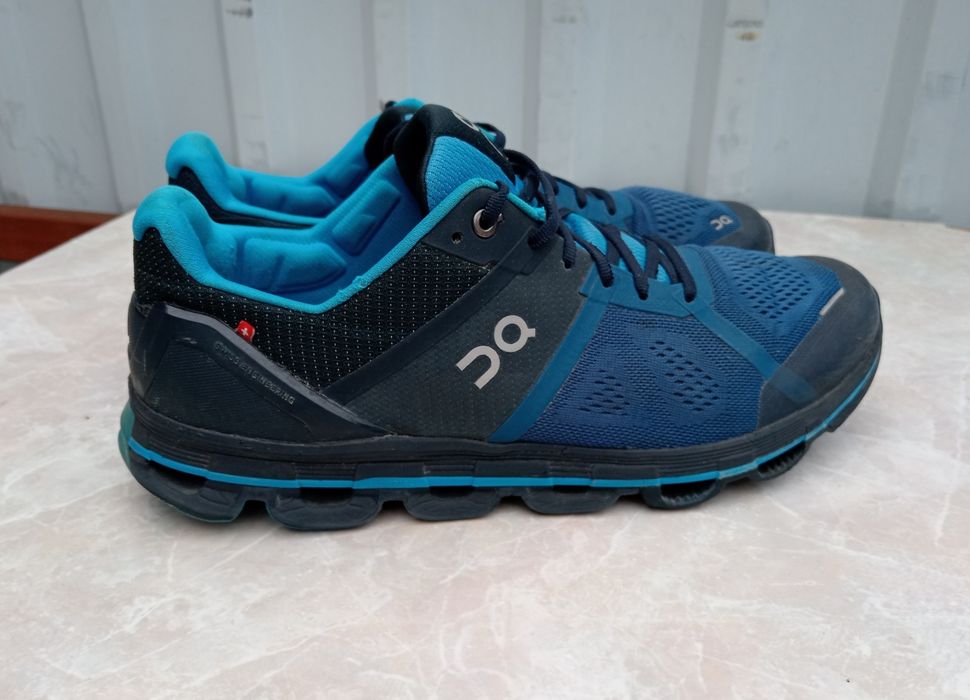 Чоловічі бігові кросівки On Running CloudAce, 47.5 р.