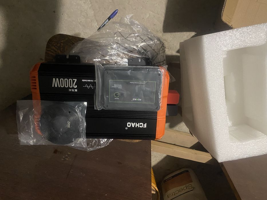 Инвертор 12V 2000(4000)Watt