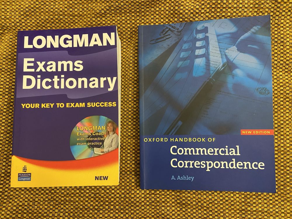 Підручник Commercial correspondence та словник Longman Dictionary