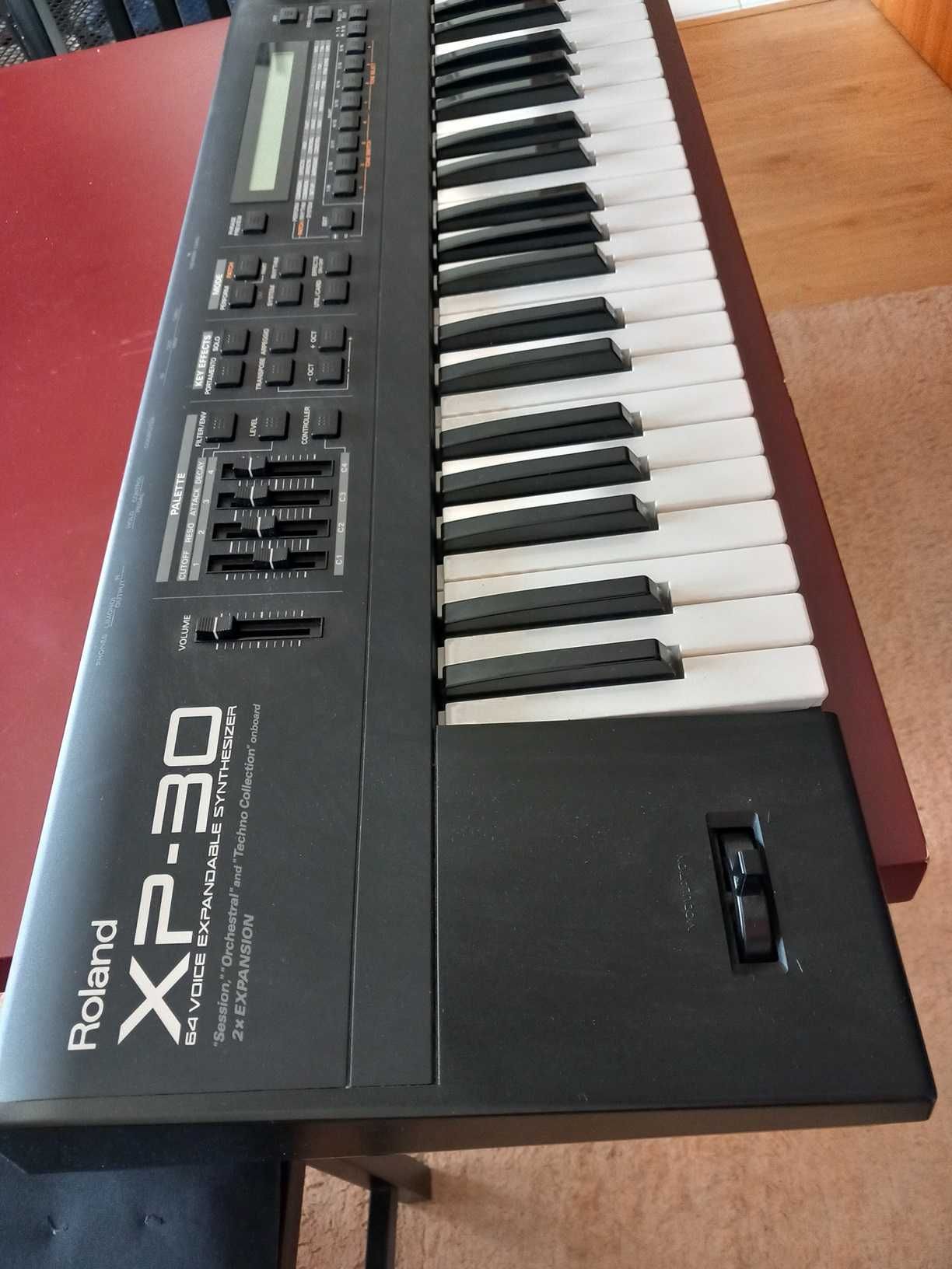 Teclado Sintetizador Roland XP-30