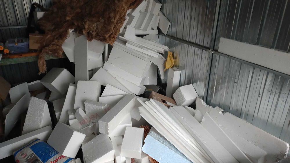 Styropian, 22, 15, 10.