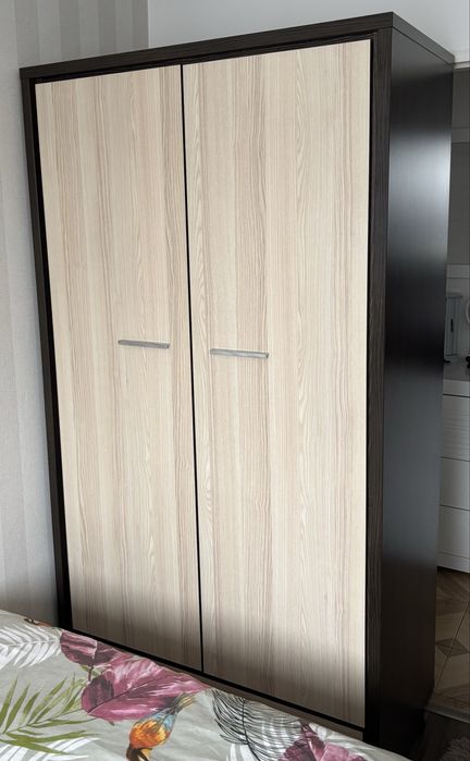 Szafa dwudrzwiowa