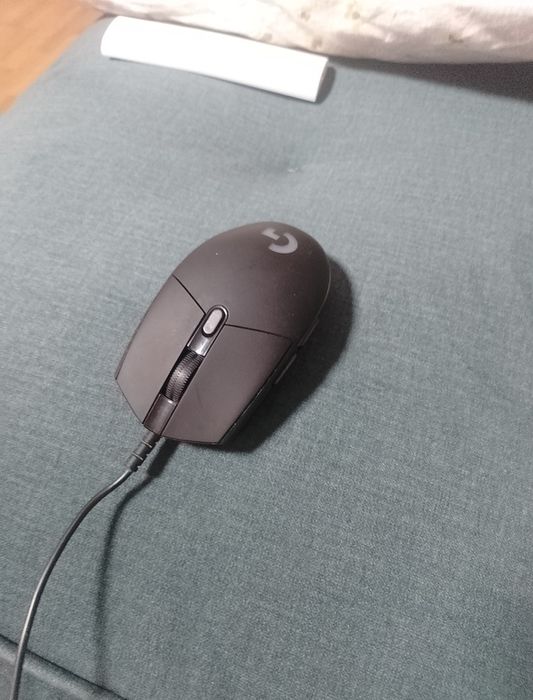 Мишка Logitech G102 Light sync