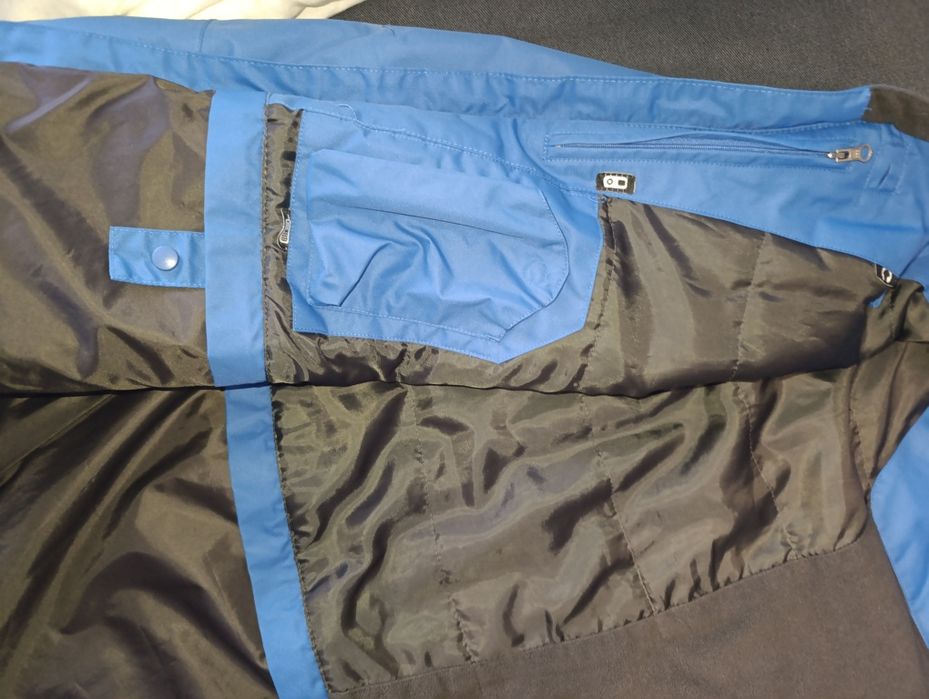 Лижна,зимова куртка чоловіча