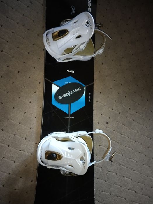 Deska snowboardowa B-SIGQAR o długości 145 cm