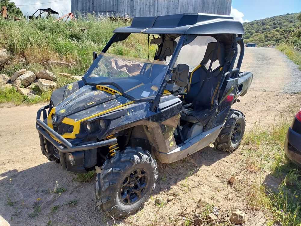 Can am commander 2011 rok 1000cc